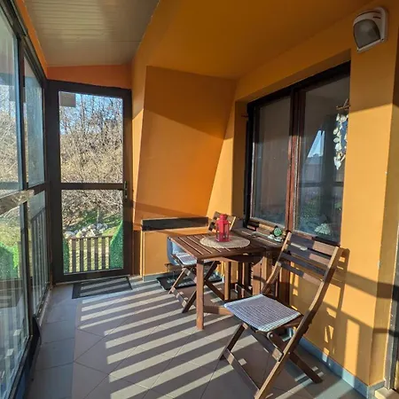 Iza Sedam Gora Rakovac